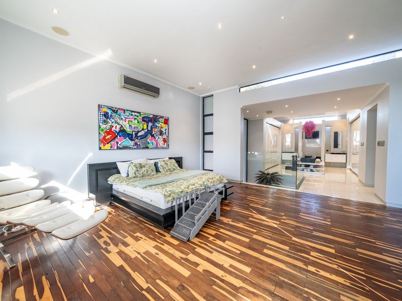 Refined Modern Living in Thorn Valley Estate - Photo 4