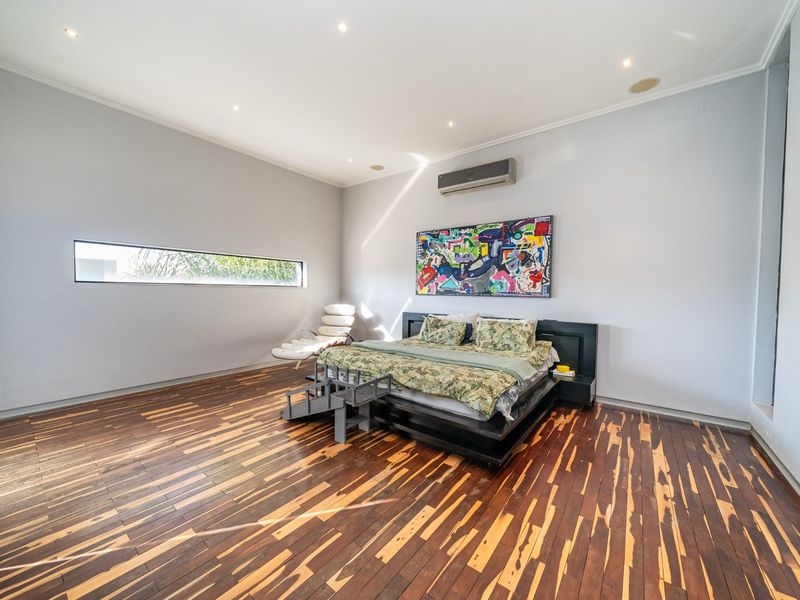 Refined Modern Living in Thorn Valley Estate - Photo 10