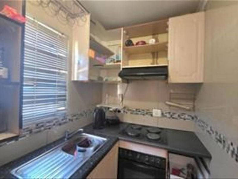 Comfortable Family Home with Modern Essentials - Photo 2