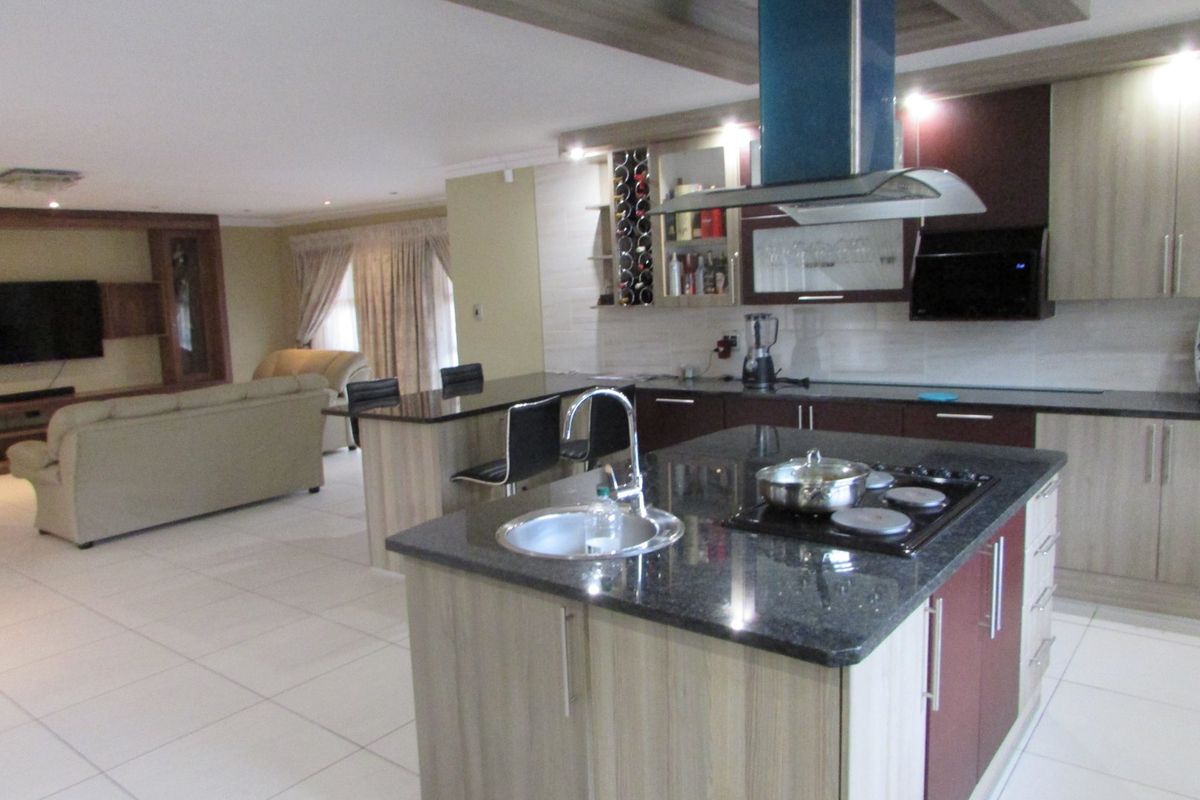 Modern 3 Bedroom, 2 bathroom home - Colts Hill - Photo 4