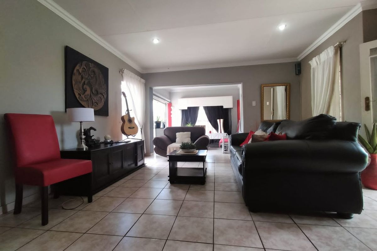 Stunning 3 bedroom home in Vaal Park, Orkney - Photo 4