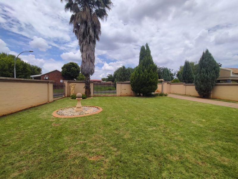 Stunning 3 bedroom home in Vaal Park, Orkney - Photo 3
