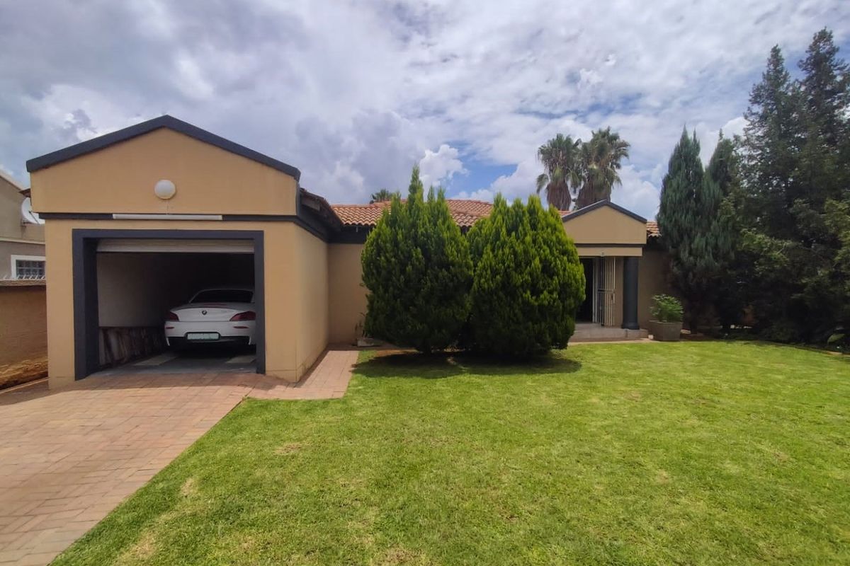 Stunning 3 bedroom home in Vaal Park, Orkney - Photo 2