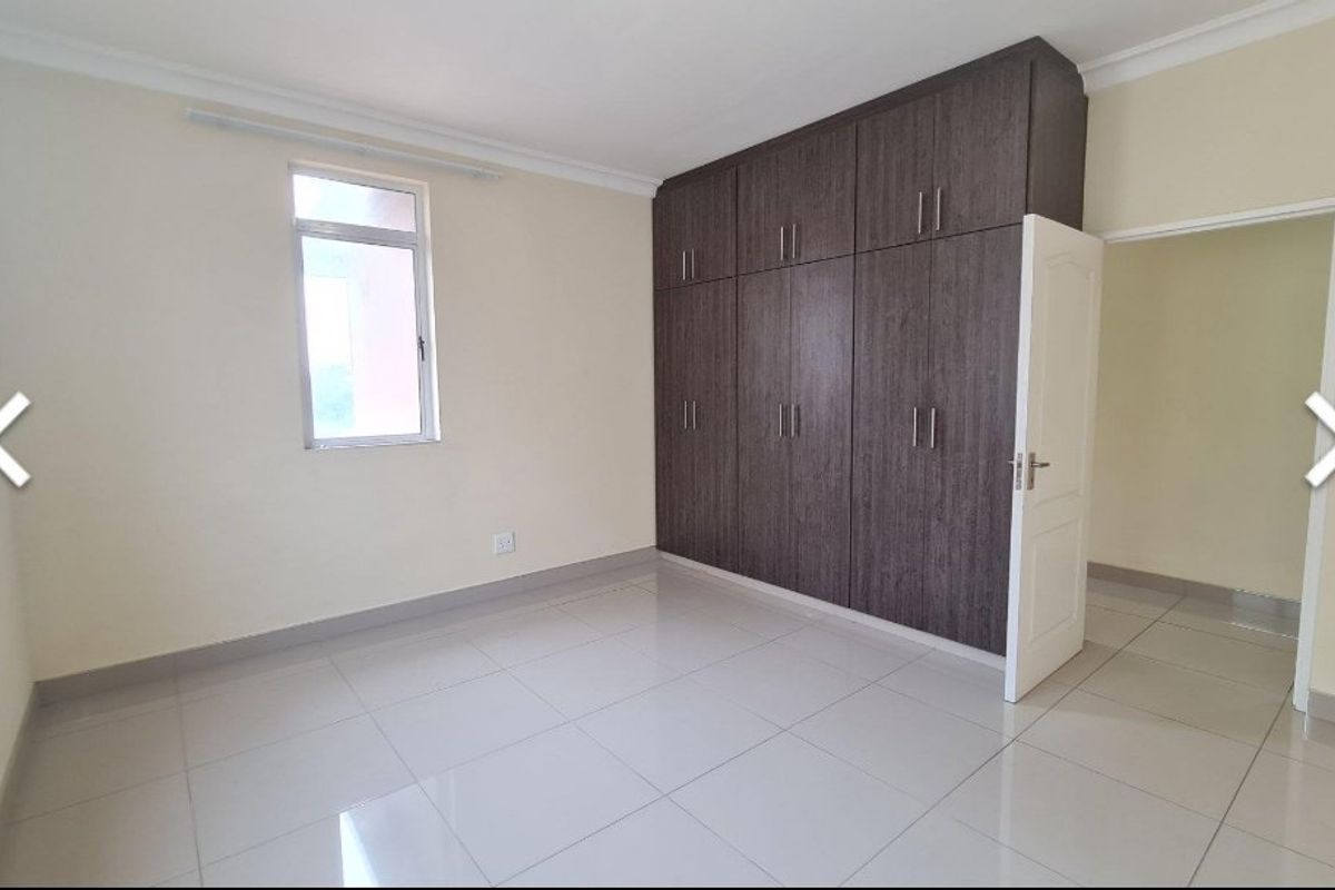 Charming apartment in Morningside - Photo 3
