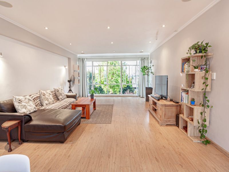 Safe, Beautiful, Large Family Apartment and Lifestyle  - Photo 3