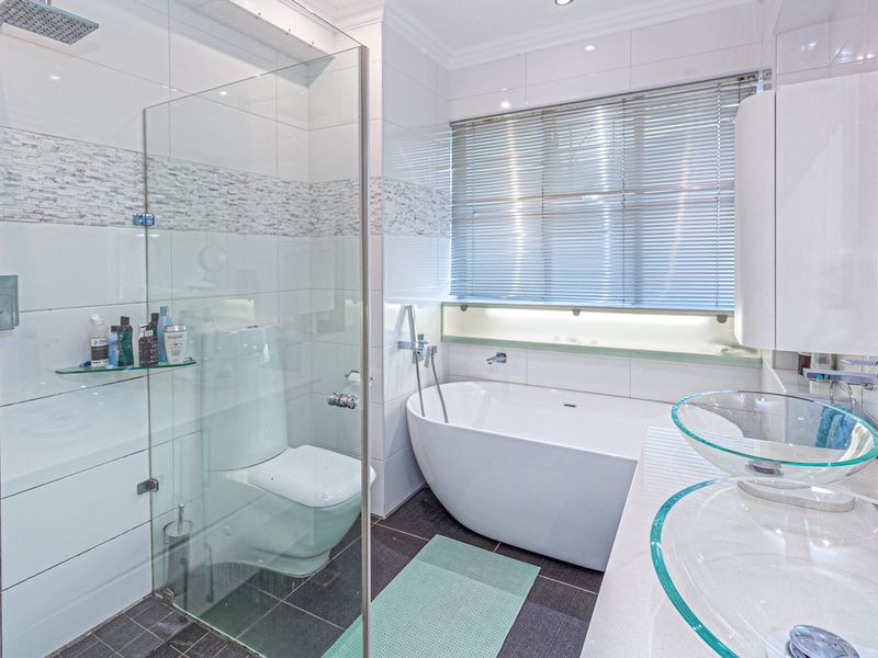 Safe, Beautiful, Large Family Apartment and Lifestyle  - Photo 10