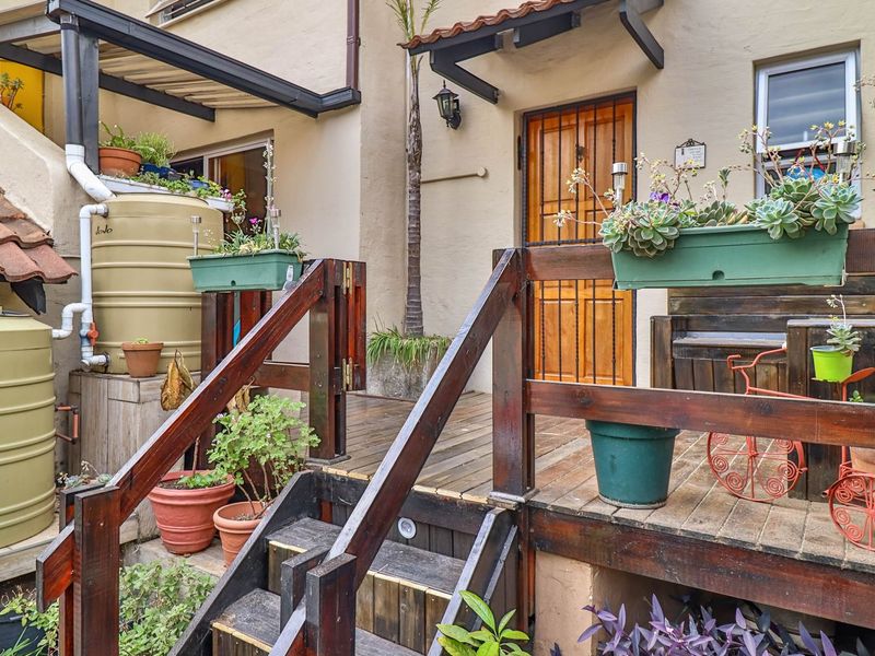 3 bedroom pet friendly duplex - Photo 2