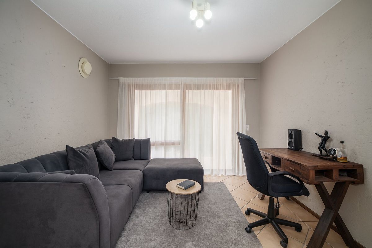 Perfect for Investors or First-Time Buyers - Photo 4