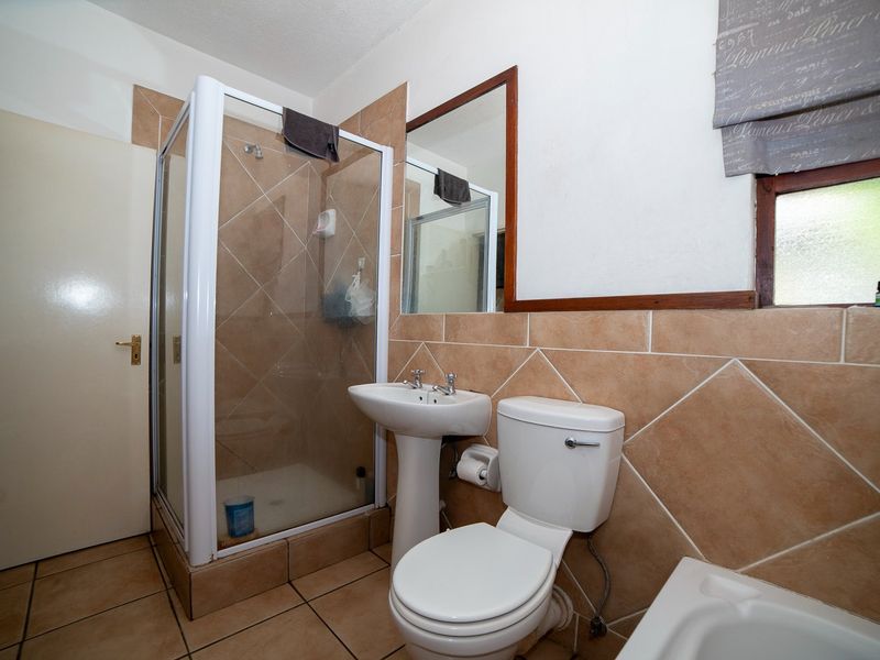 Perfect for Investors or First-Time Buyers - Photo 7