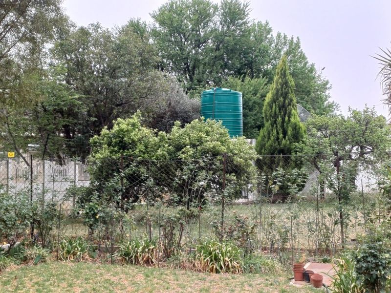 Spacious 4-Bedroom Family Home for Sale in Wolmaransstad - Photo 7