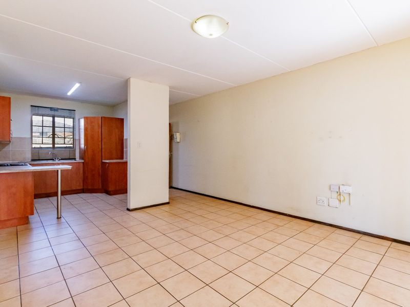 Secure & Pet-Friendly 2-Bedroom Townhouse in Ashanti Estate – Ideal for Families, Investors & Retirees! - Photo 10