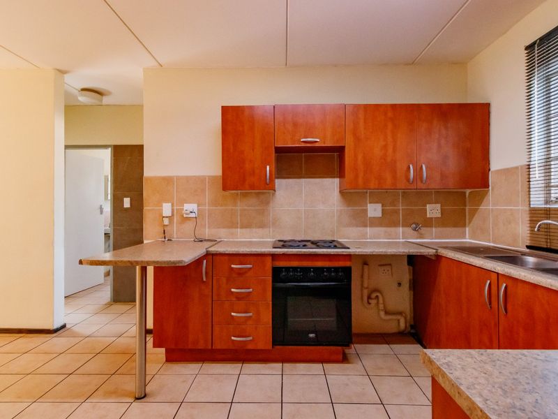 Secure & Pet-Friendly 2-Bedroom Townhouse in Ashanti Estate – Ideal for Families, Investors & Retirees! - Photo 7