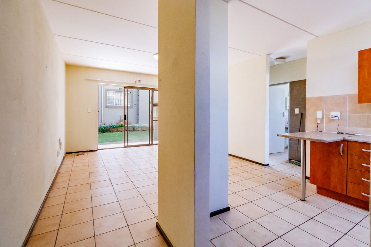 Secure & Pet-Friendly 2-Bedroom Townhouse in Ashanti Estate – Ideal for Families, Investors & Retirees! - Photo 4