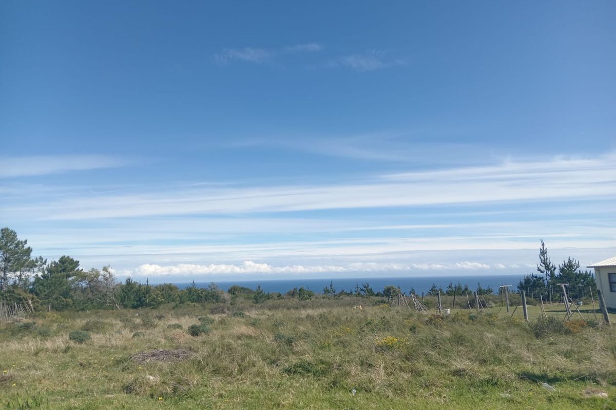 Vacant land  for sale with endless sea views - Photo 5