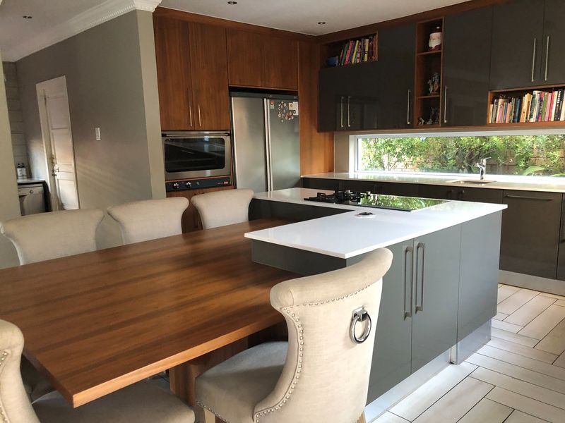 Magnificent 3 Bedroom Home with Luxurious Finishes in Riverspray Lifestyle Estate. - Photo 10