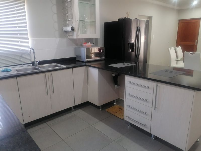 Lock up and Go Home for sale at Arcata, Bloemspruit , Bloemfontein - Photo 8