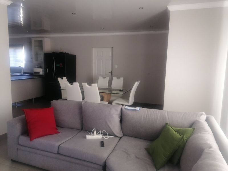 Lock up and Go Home for sale at Arcata, Bloemspruit , Bloemfontein - Photo 6