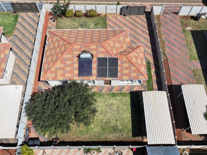 Stunning 3 bedroom house for sale in Sky City with big yard for sale in Sky City , Alberton.  - Photo 4