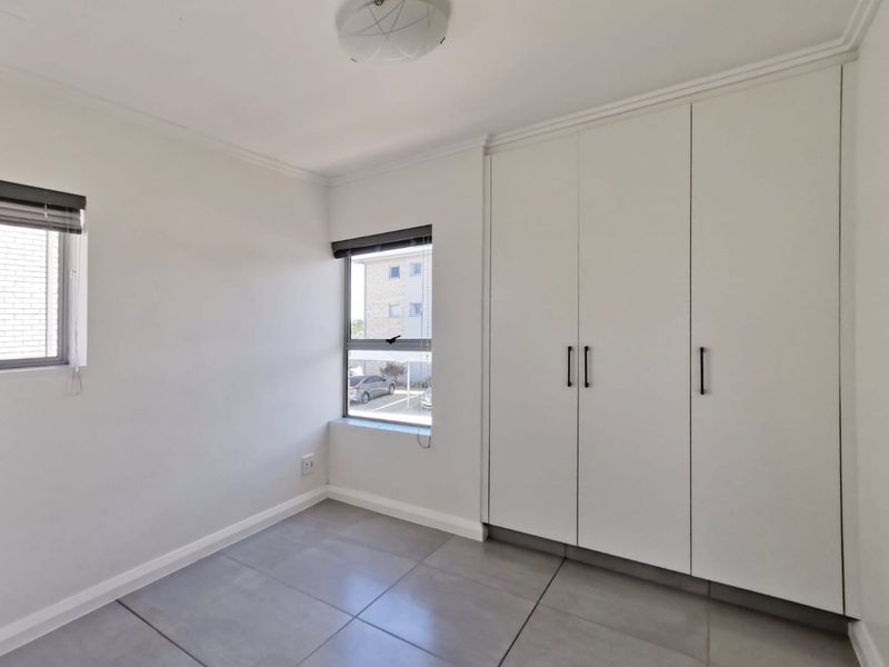 Functional, Modern, Exceptional – Kloofsig Estate’s 2-Bedroom Apartment - Photo 9