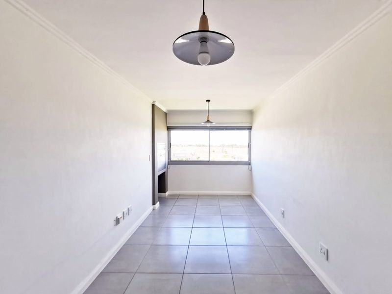 Functional, Modern, Exceptional – Kloofsig Estate’s 2-Bedroom Apartment - Photo 6