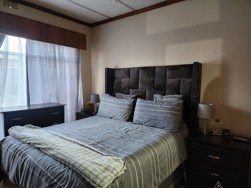 3 Bedroom apartment for sale in La Hoff - Photo 8