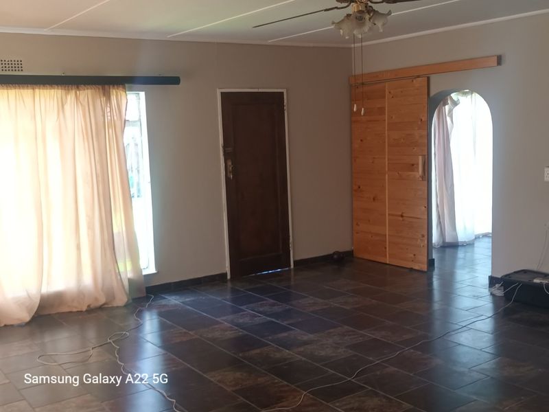 FUN LOVING HOME FOR SALE - Photo 8