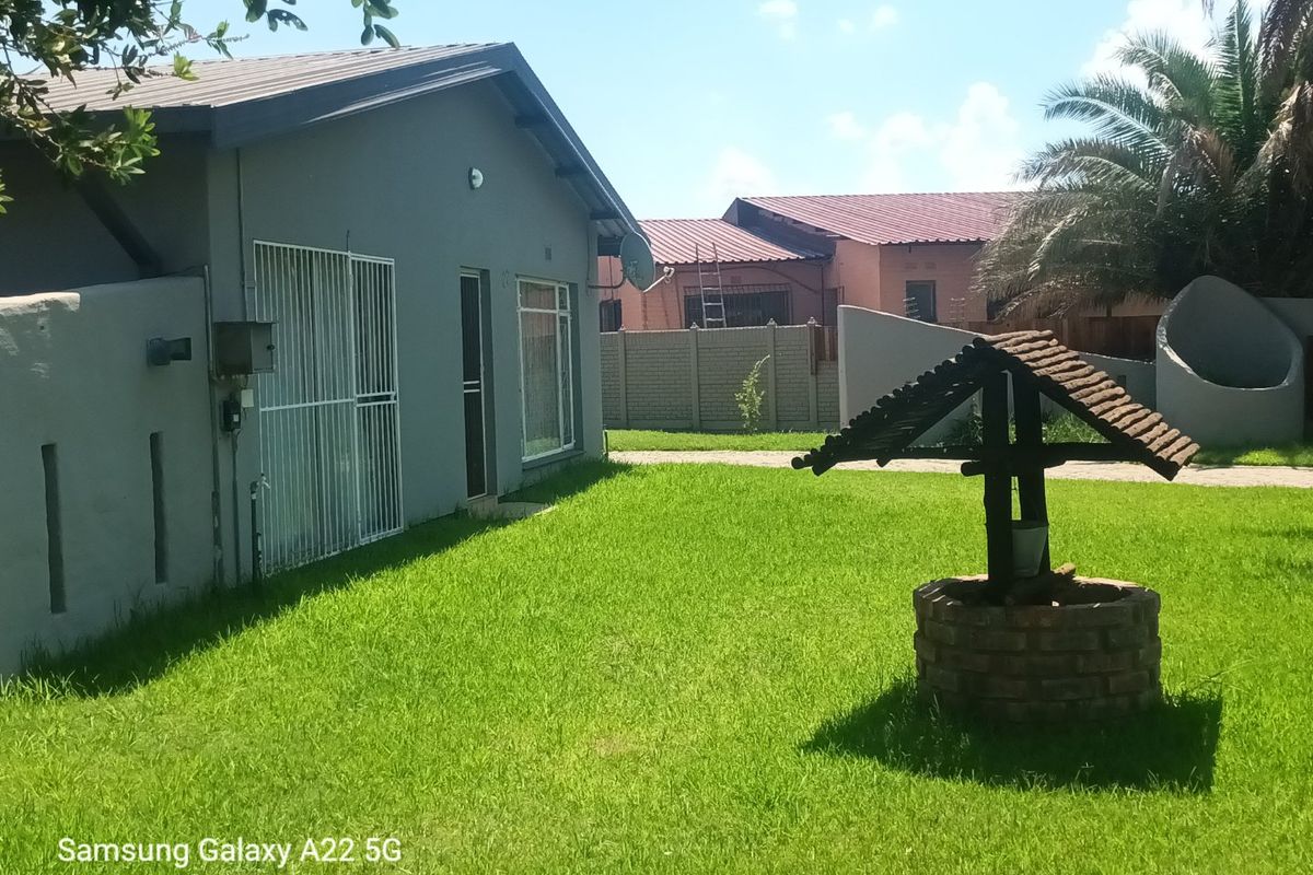 FUN LOVING HOME FOR SALE - Photo 2