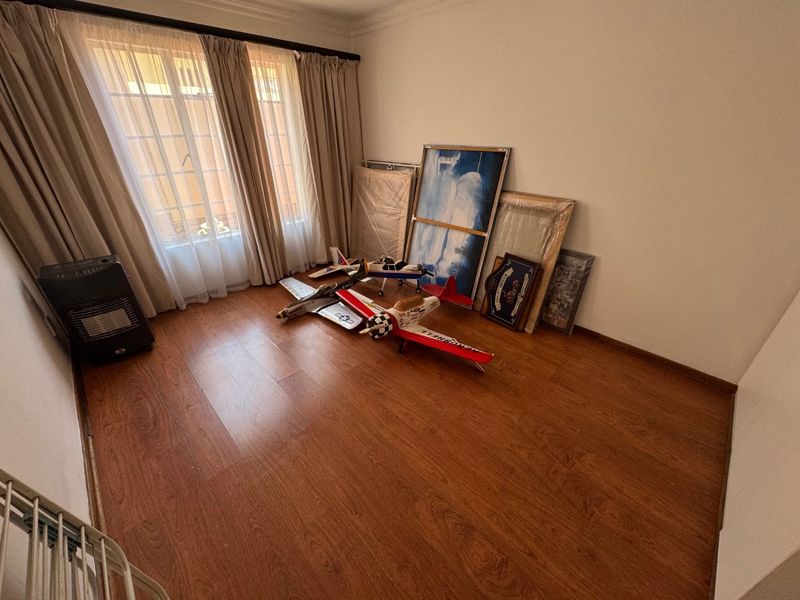 Modern Single-Storey Townhouse - Photo 8