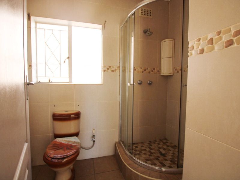 5 Bedroom Home To Let - Photo 7