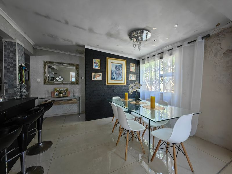 Location, Location , Location!!! - Photo 6