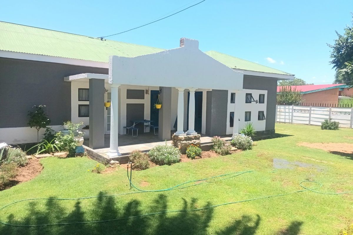 LOOKING FOR HOME FOR THE BIG FAMILY ...LOVING ENTERTAINMENT -- MODERN HOME --ESPECIALLY FOR YOU! - Photo 5