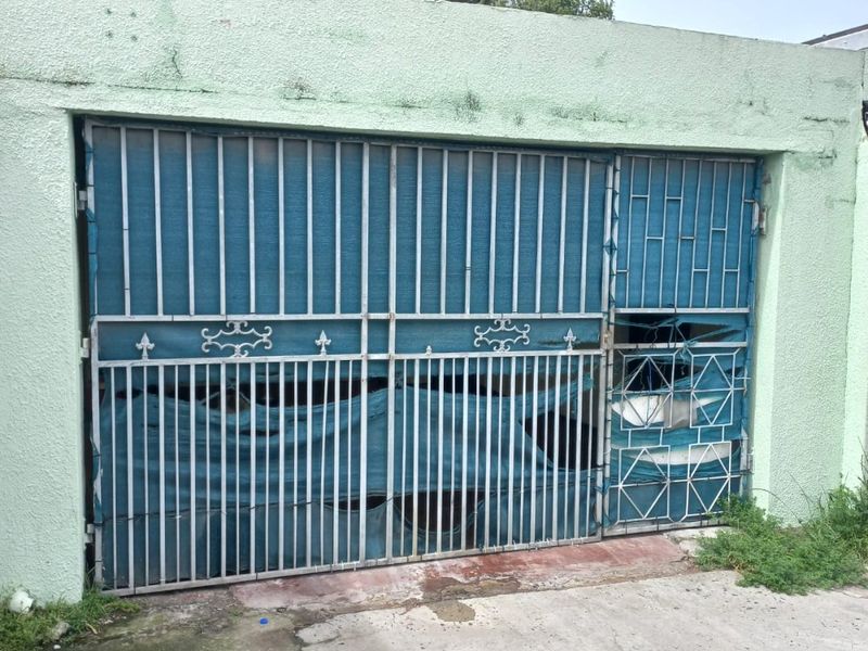 House In Lentegeur - Photo 4