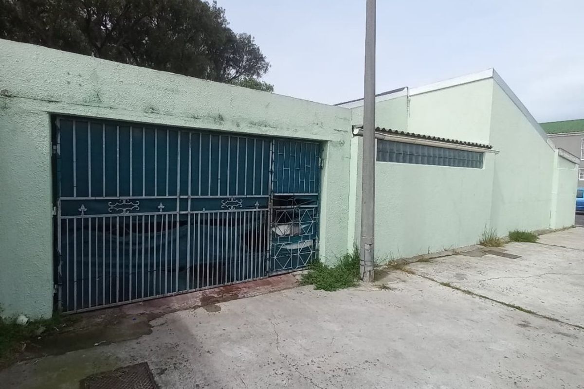 House In Lentegeur - Photo 2