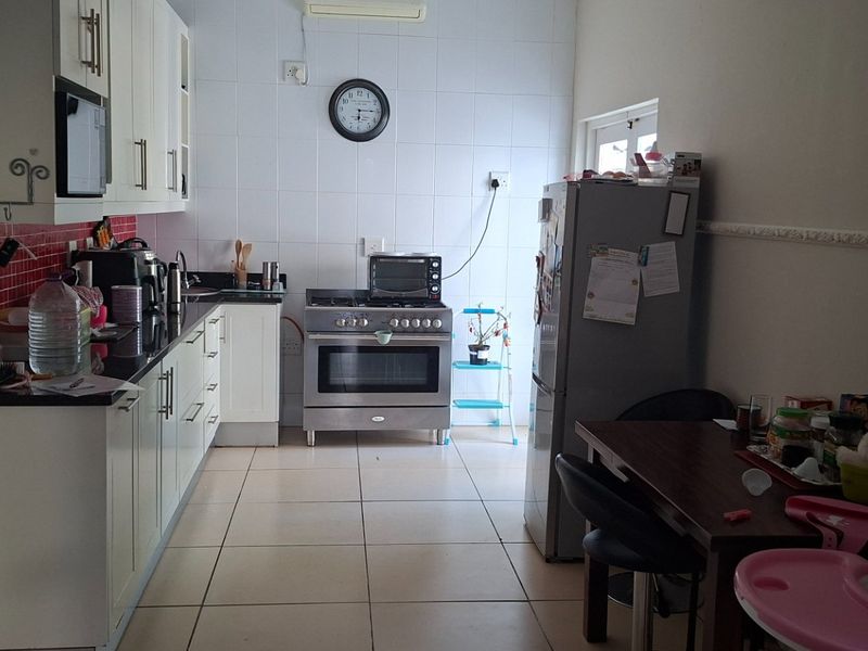 Tranquil Coastal Living in Bonza Bay - Photo 9