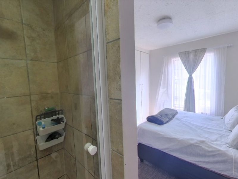 **Priced to Sell***  Stylish and Secure 2-Bedroom Apartment in Rooihuiskraal North - Photo 10