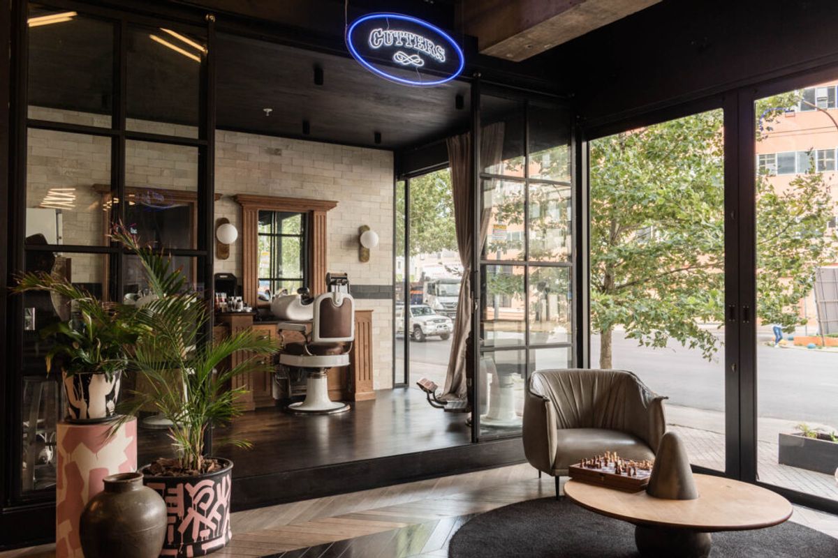 Studio Apartment to Rent in Sought After Building in Maboneng Precinct - Photo 4