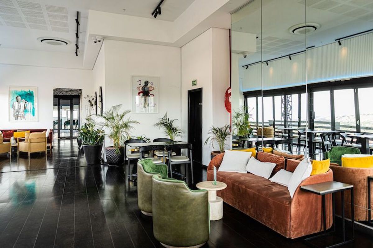 Studio Apartment to Rent in Sought After Building in Maboneng Precinct - Photo 2