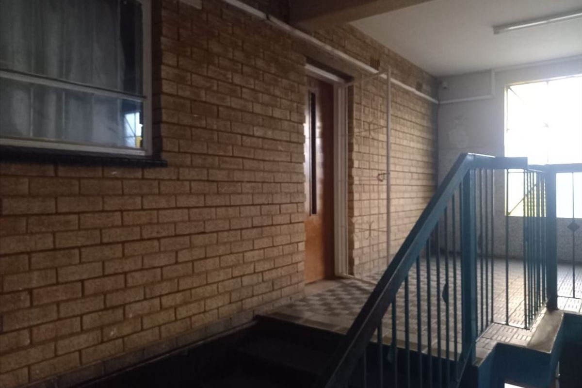 Perfect Starter Home or Investment Opportunity - Photo 3