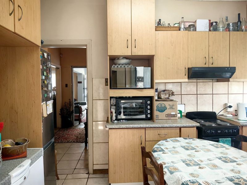 Charming 3-Bedroom Vintage Home for Sale in Riverside, Klein Brak River - Photo 3