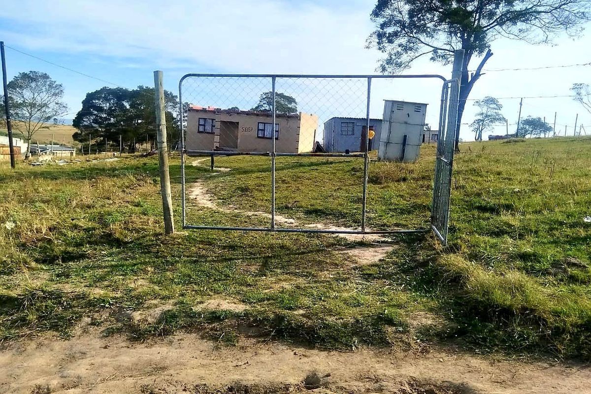 2 Bed House in Mbekweni, East London Rural for Sale - Photo 2