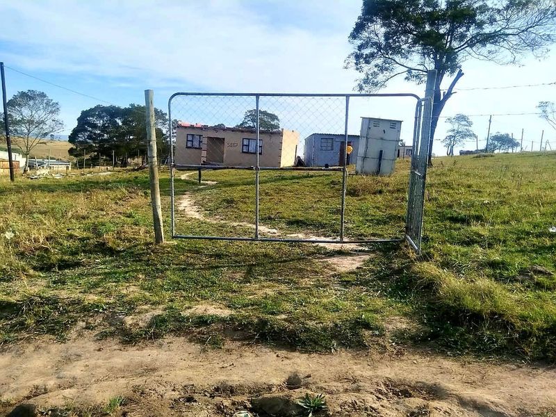 2 Bed House in Mbekweni, East London Rural for Sale - Photo 2