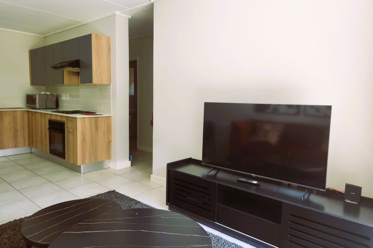 Furnished Ground Floor 3 Bedroom 2 Bathroom Apartment for Rent in Green Park Lifestyle Estate - Photo 4