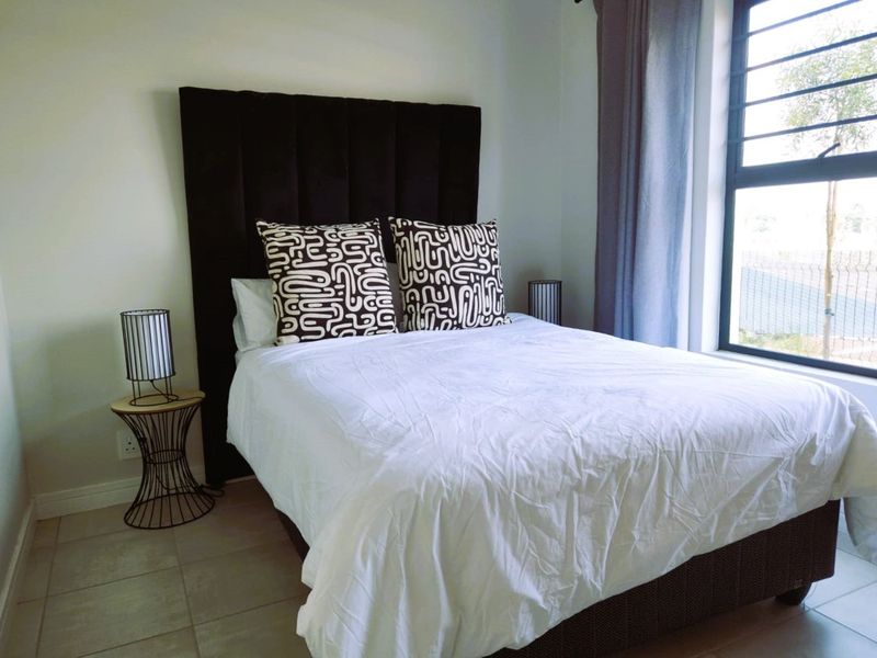 Furnished Ground Floor 3 Bedroom 2 Bathroom Apartment for Rent in Green Park Lifestyle Estate - Photo 9