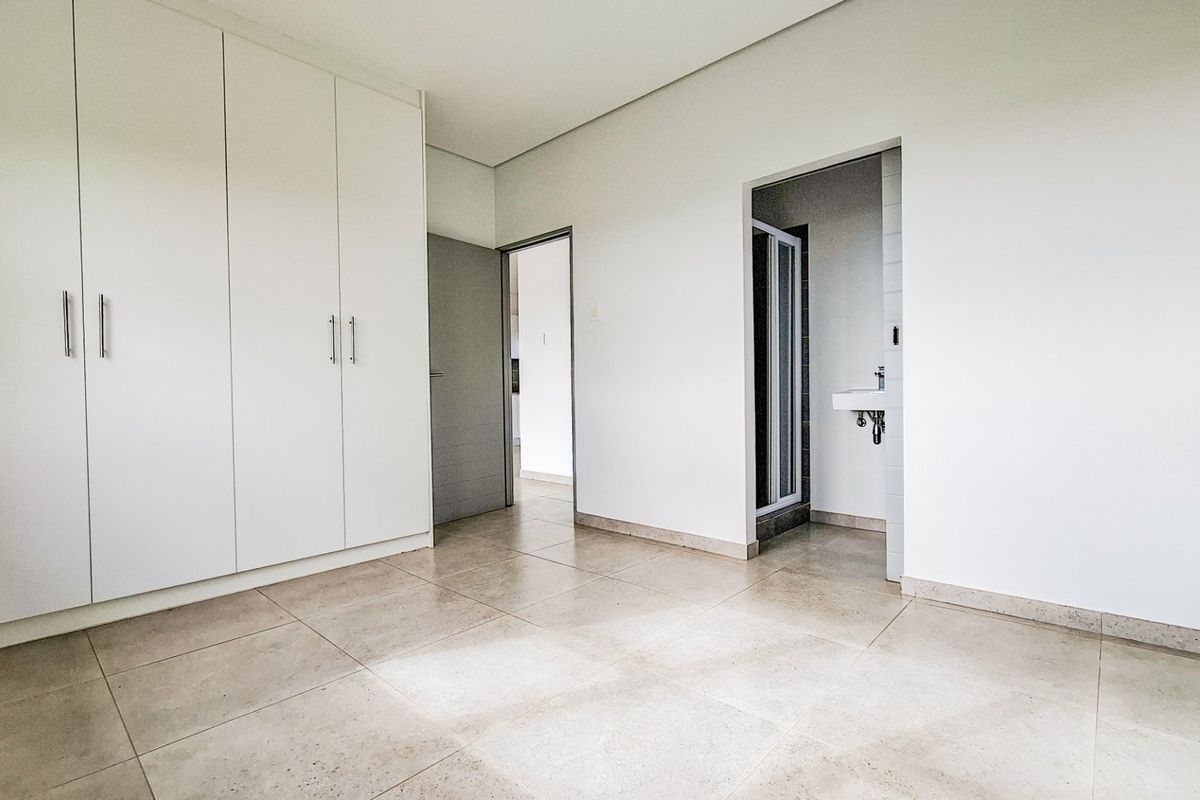 2 Bedroom Townhouse for Sale in Hilton Central - Photo 4