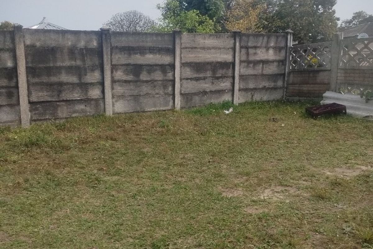 3 bedroom house for sale in Esikhawini. - Photo 5