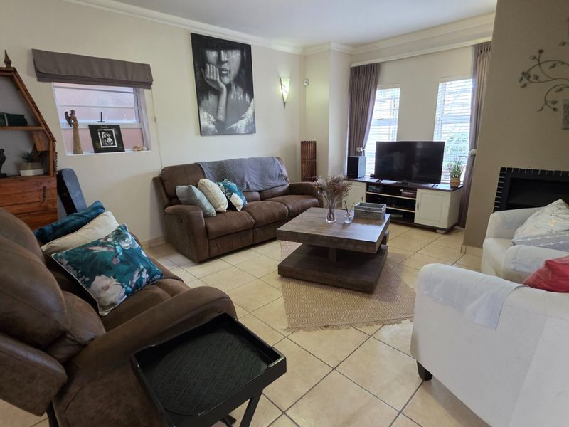 Popular Neighborhood... Between Mossel Bay and Hartenbos... Well Priced !!! - Photo 6