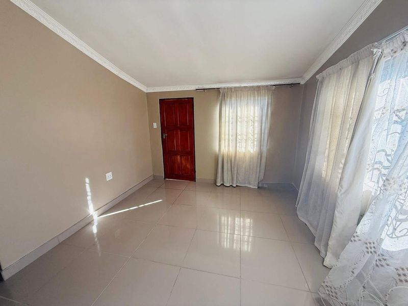 Your Peaceful Family Sanctuary Awaits! - Photo 5