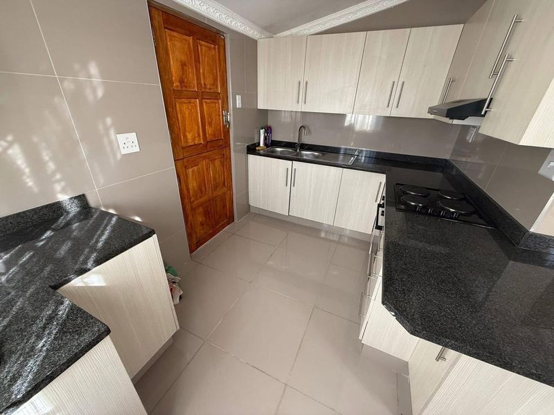 Your Peaceful Family Sanctuary Awaits! - Photo 10