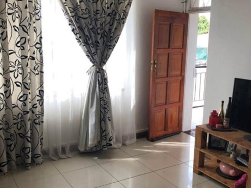 Lock up, Go and love where you live.. - Photo 4