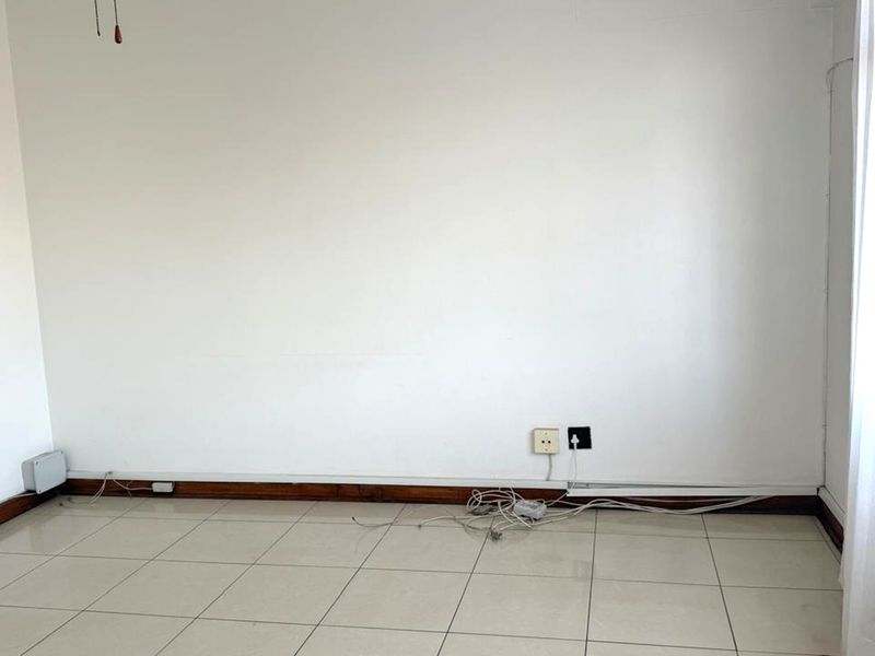 Lock up, Go and love where you live.. - Photo 10